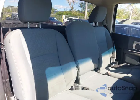 2013 Ram 1500 Slt z USA, uszkodzony, nr VIN 3C6JR6BG9DG502523